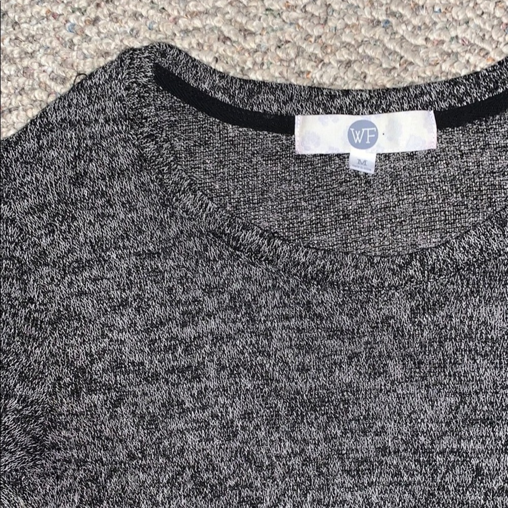Sweater - Picture 2 of 3